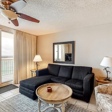 Pelican Beach Resort II Destin Room photo